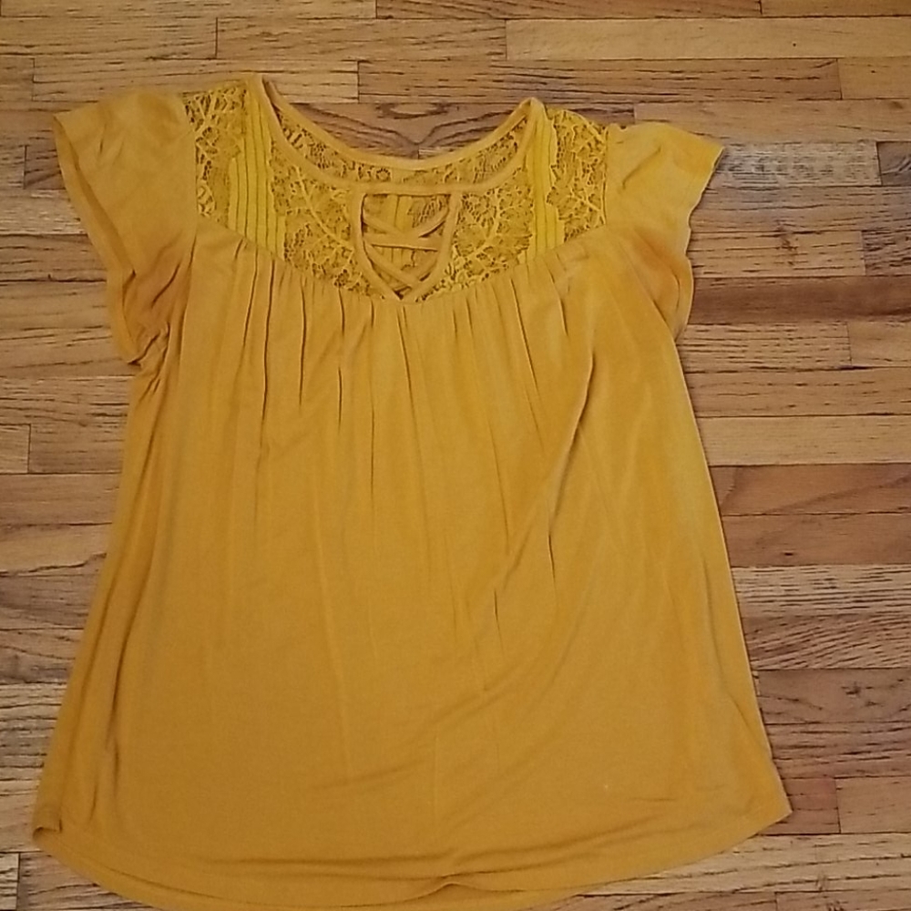 Short Sleeve Top